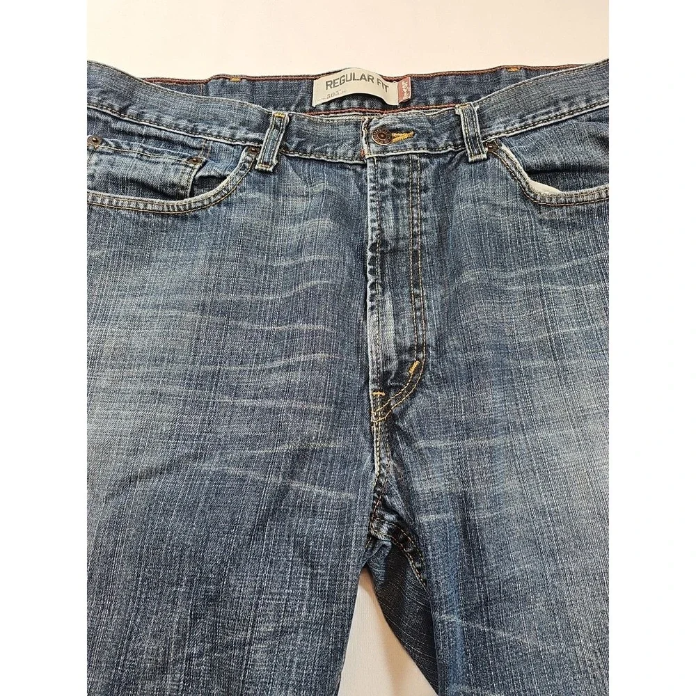 Levi's 505 Jeans Mens Size 38x30 Regular Fit Straight Leg